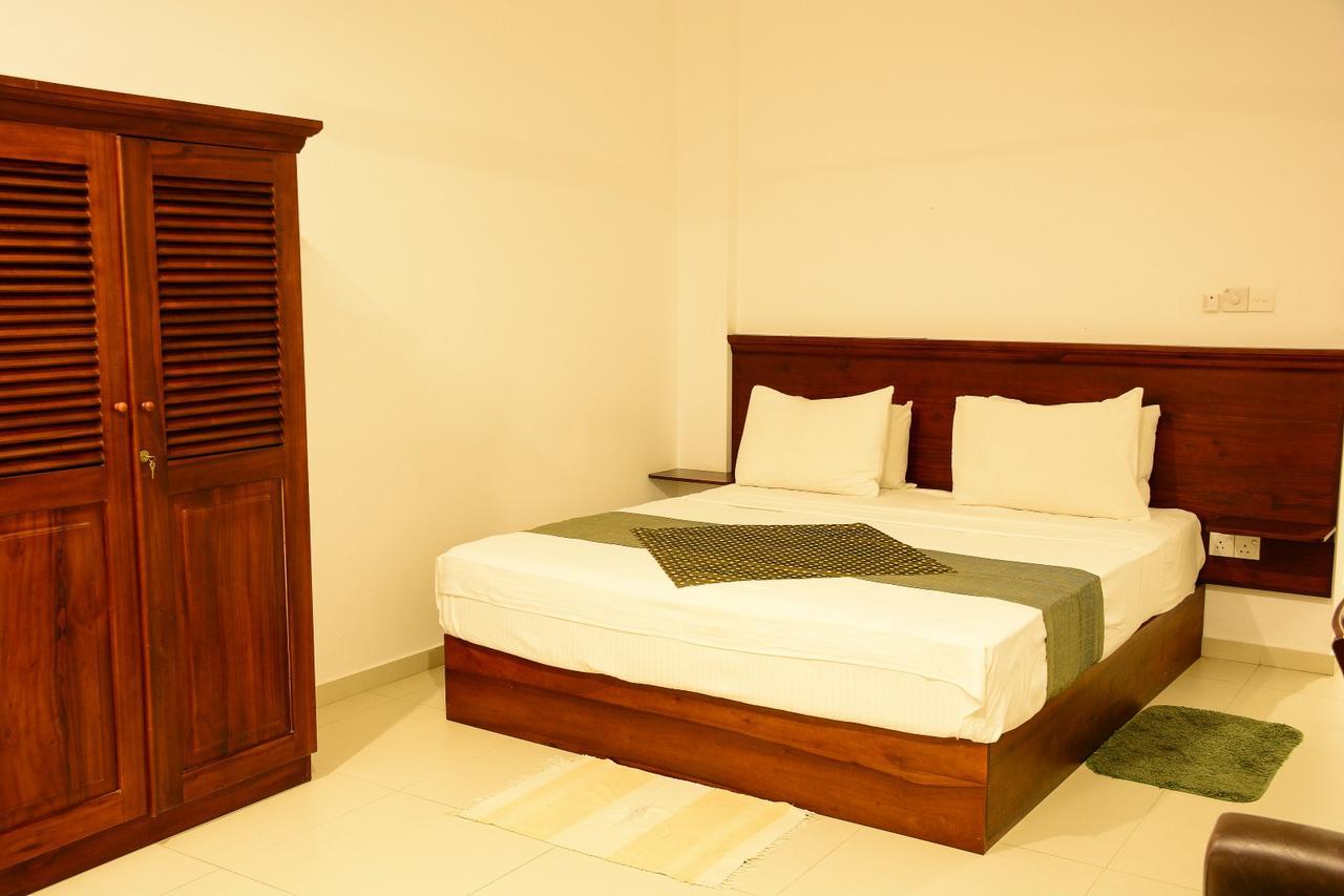 Ranmal Beach Hotel Hikkaduwa Oda fotoğraf
